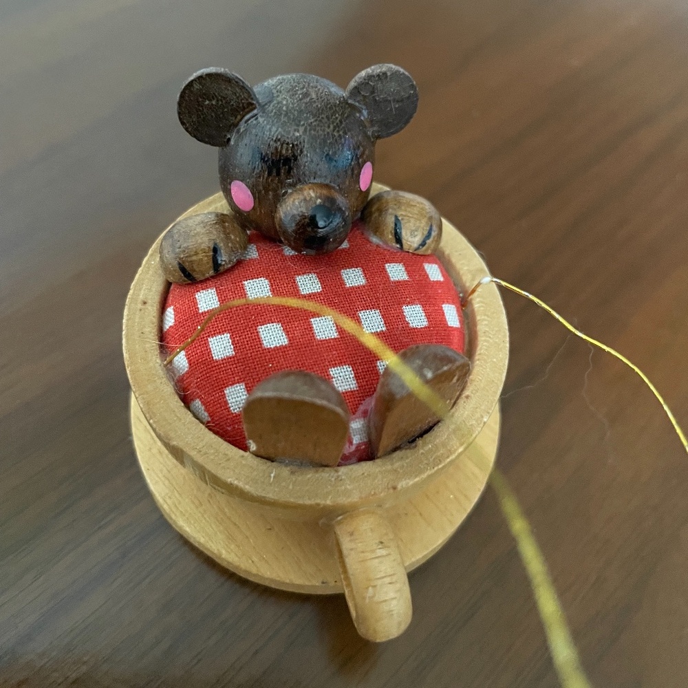 Vintage Teacup Wood-Pet Ornament Dakin Bear